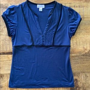 💙 LOFT Cute short sleeved top size small